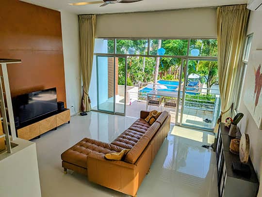 Deluxe Town House — Sea Views